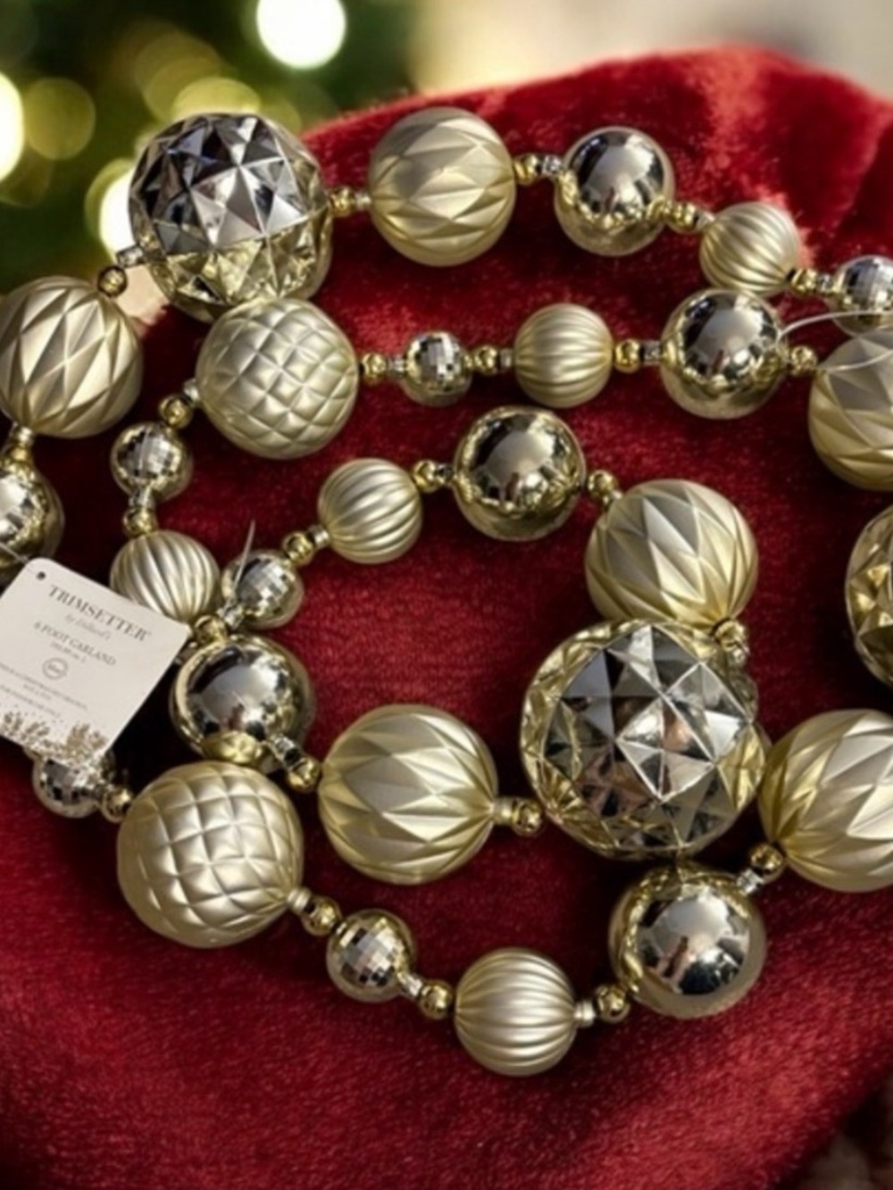 NWT -TRIMSETTER Set of 2 Ornament Garlands 6ft Each Red Gold Silver Christmas - Picture 6 of 11